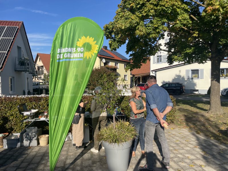 Herbstfest 2026, Stadtpark, 2 Gemeinderät:innen im Gespräch